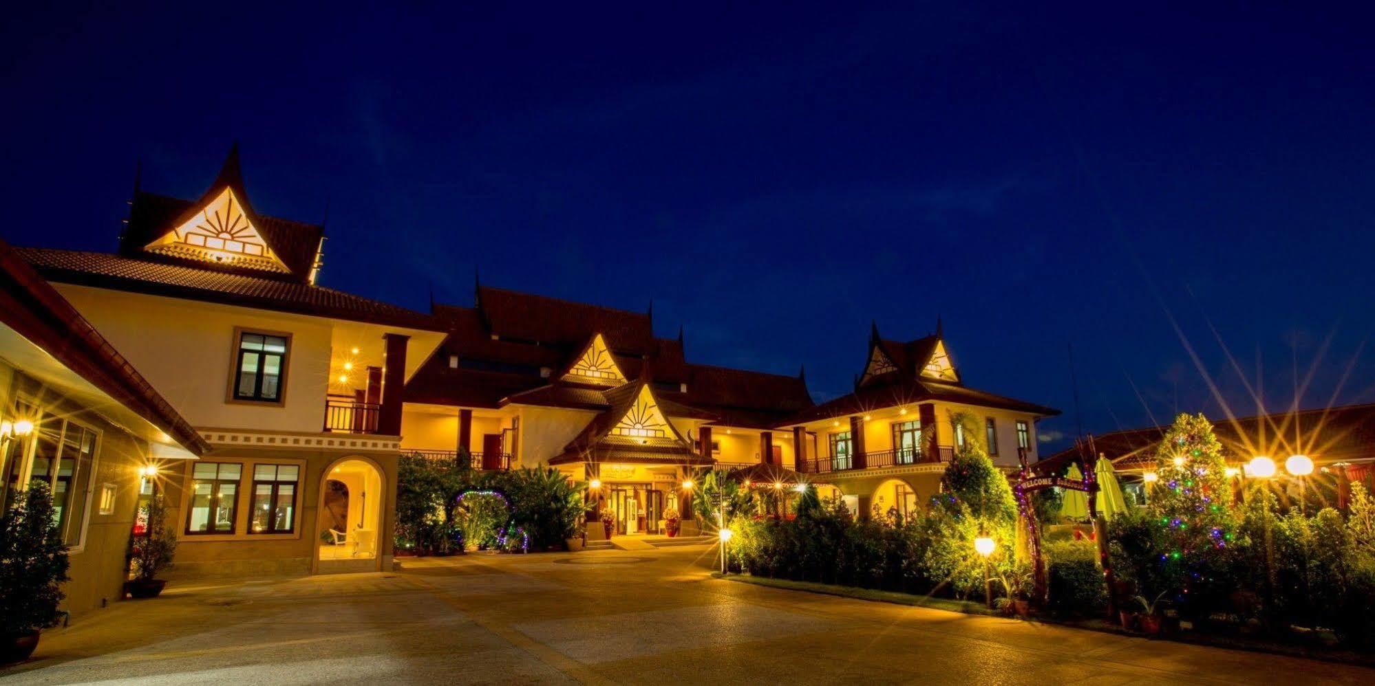 Sahwan Boutique Luxury Resort Hua Hin Exterior photo